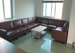 Sofa bọc da cao cấp màu nâu sang trọng cho gia đình, spa, thẩm mỹ viện SFGD37