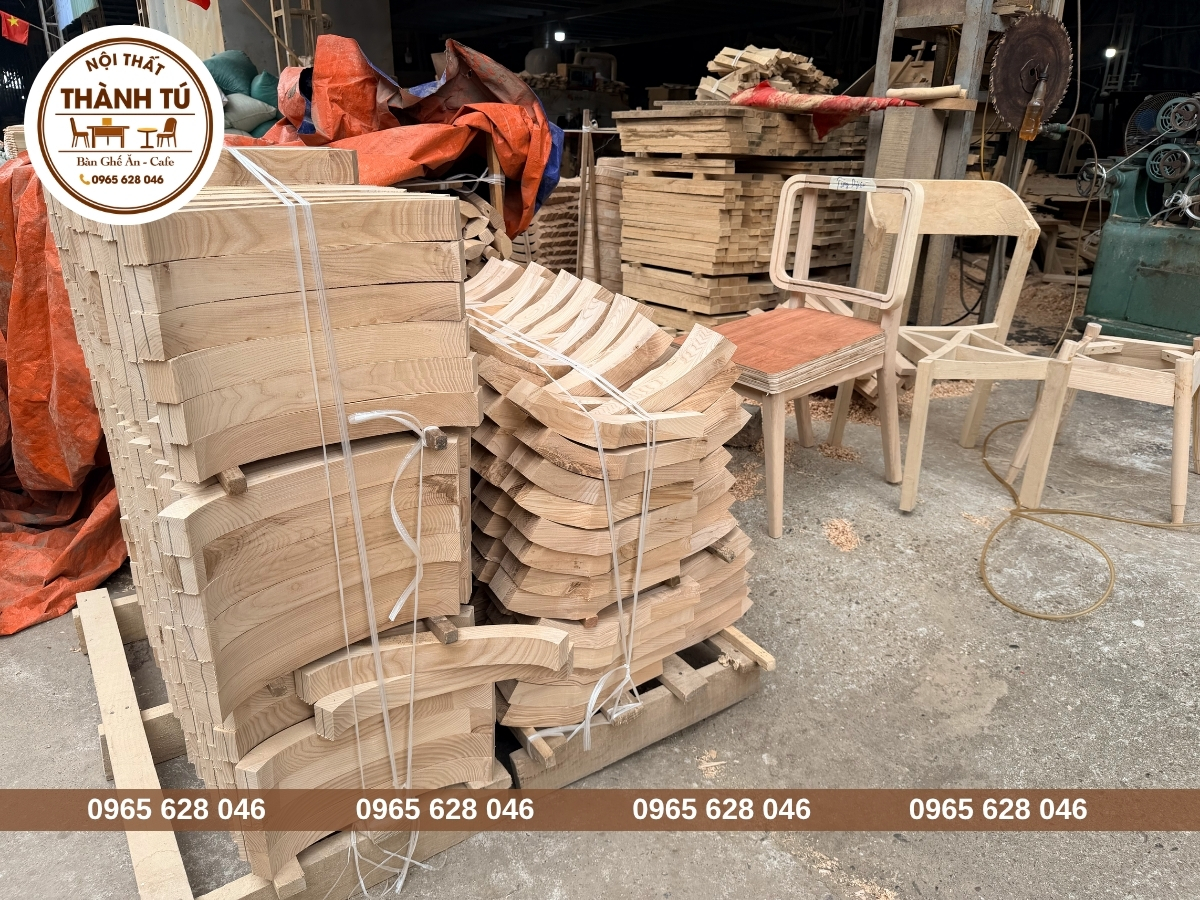Xưởng sản xuất bàn ghế ăn gia đình ở Lâm Đồng