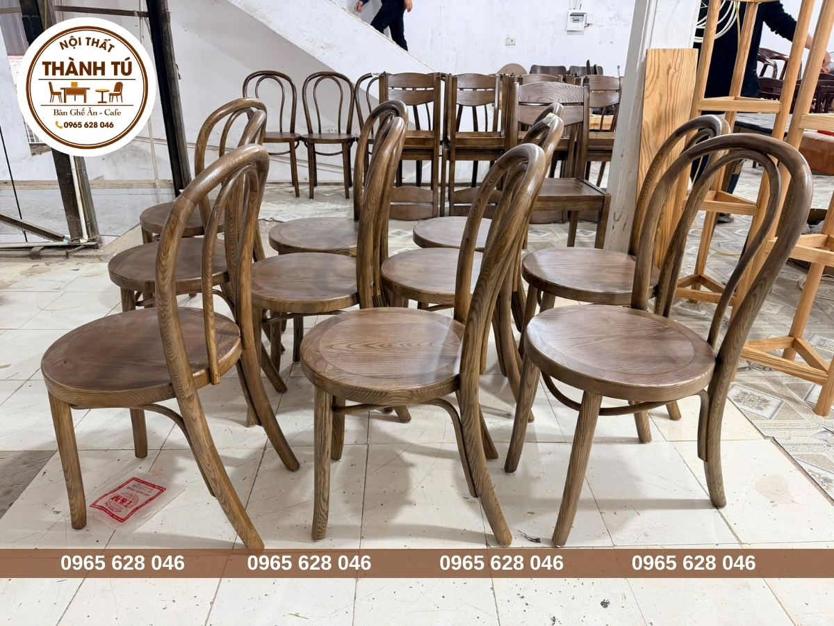 Xưởng sản xuất bàn ghế ăn gia đình ở Nam Định