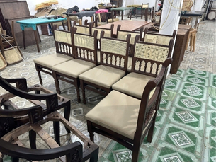 Thumb bàn ghế ăn ở Tây Ninh