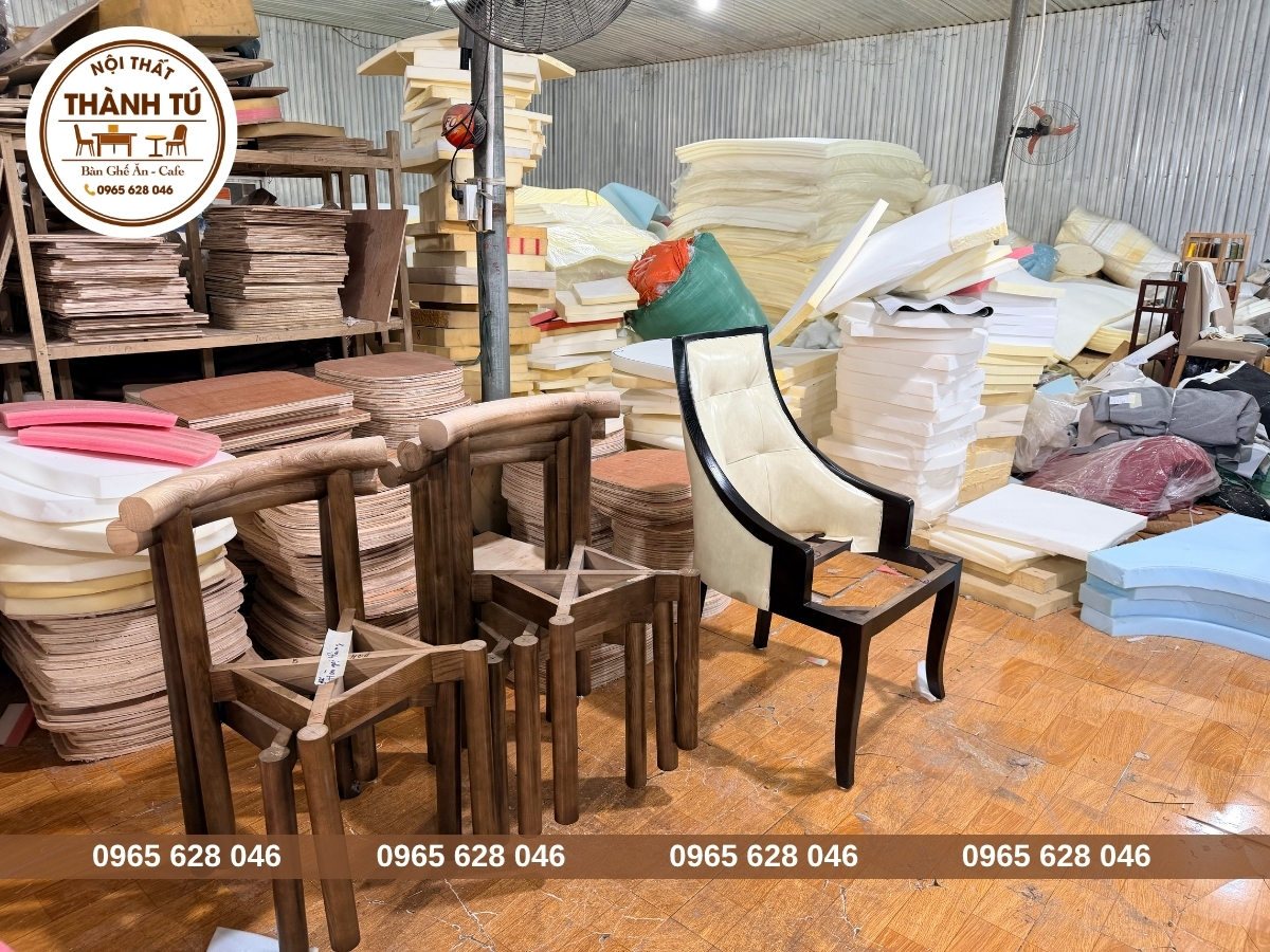 Xưởng sản xuất bàn ghế ăn gỗ tại Bình Thuận