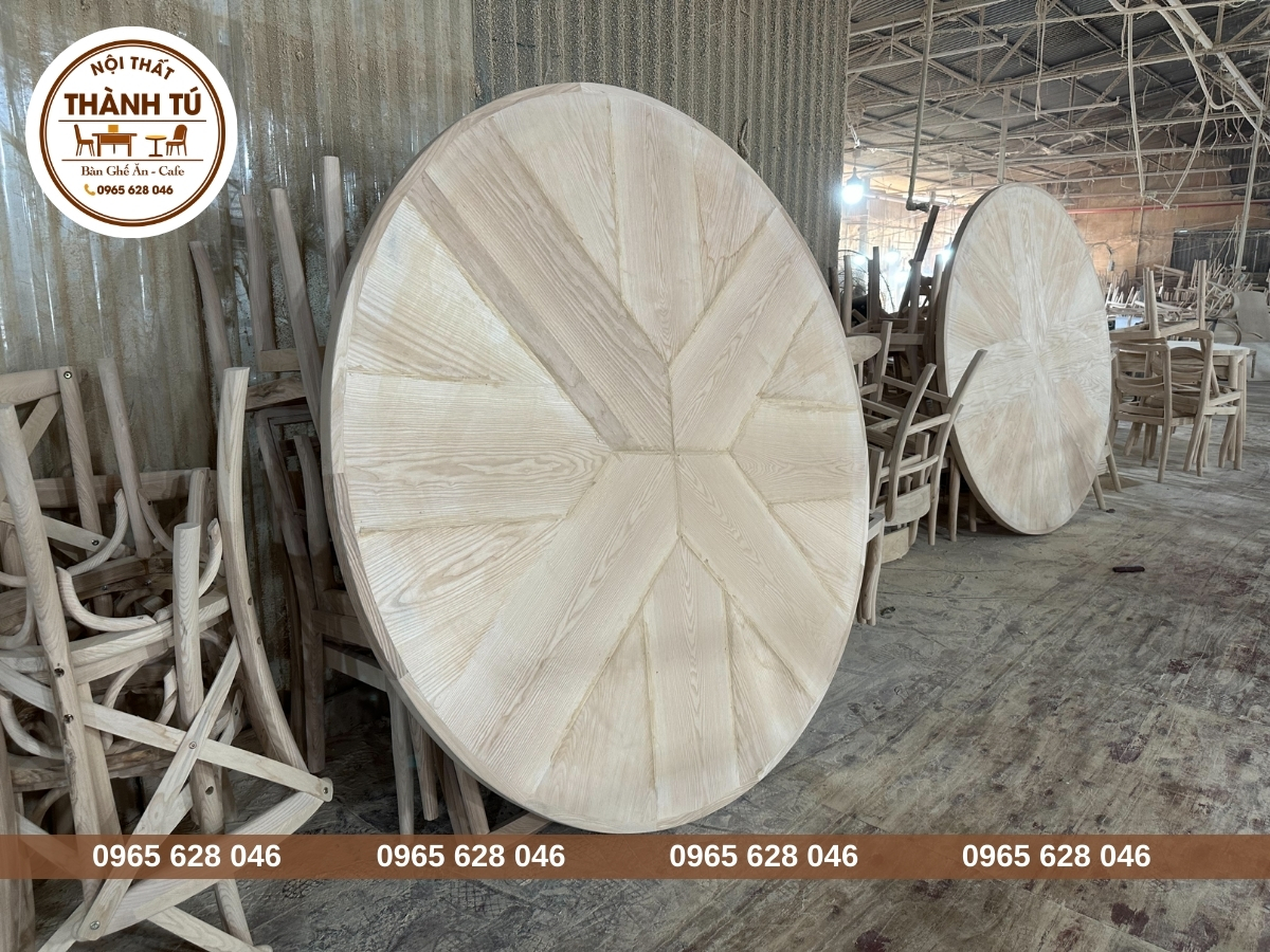 Xưởng bàn ghế ăn tại Hòa Bình