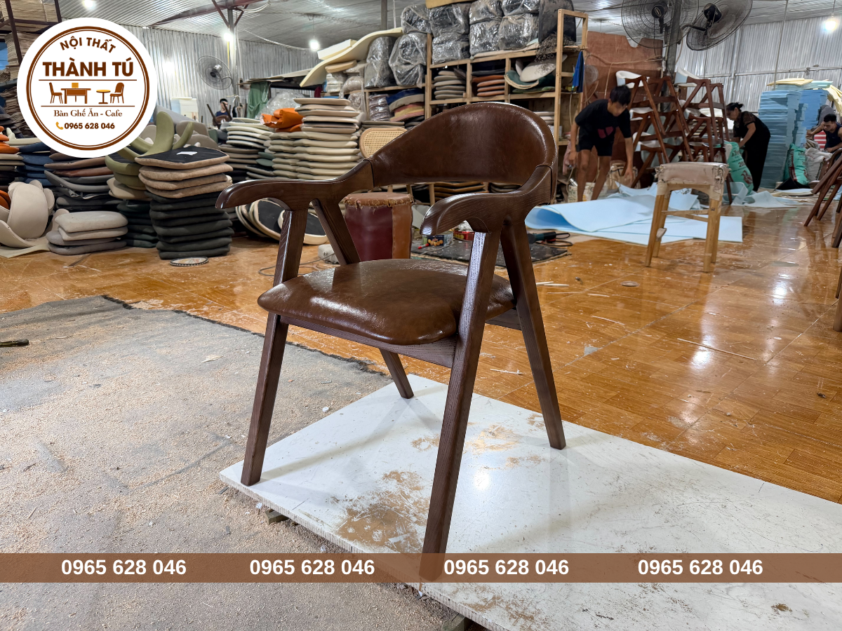 Ghế ăn chân chữ A gỗ sồi